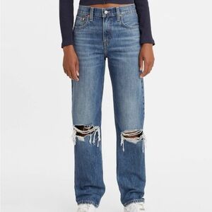 LEVI’S Low pro/straight leg NEVER WORN